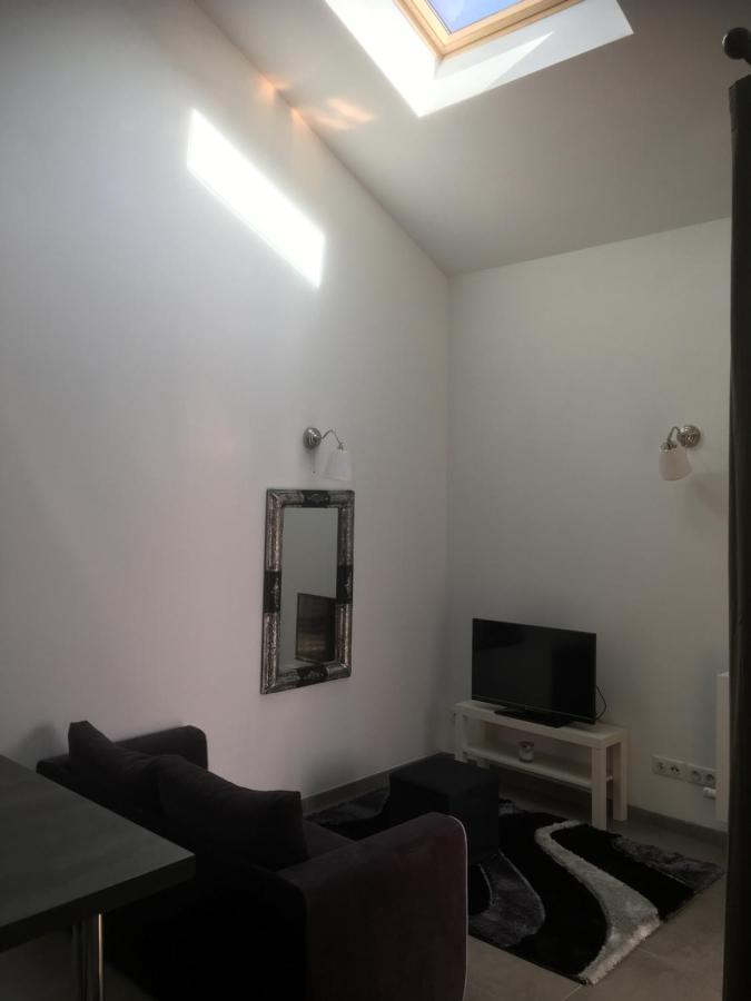 Nuitee En Appartement Marignier Exterior photo